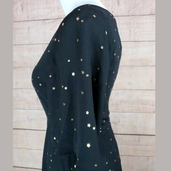 GIANNI BINI Sz XS star print black v-neck dress - Picture 2 of 8